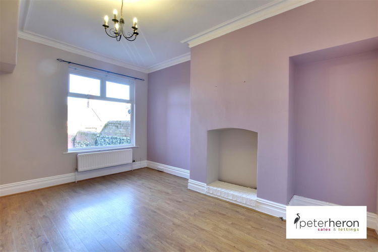 Dining Room - Picture 4 of 21