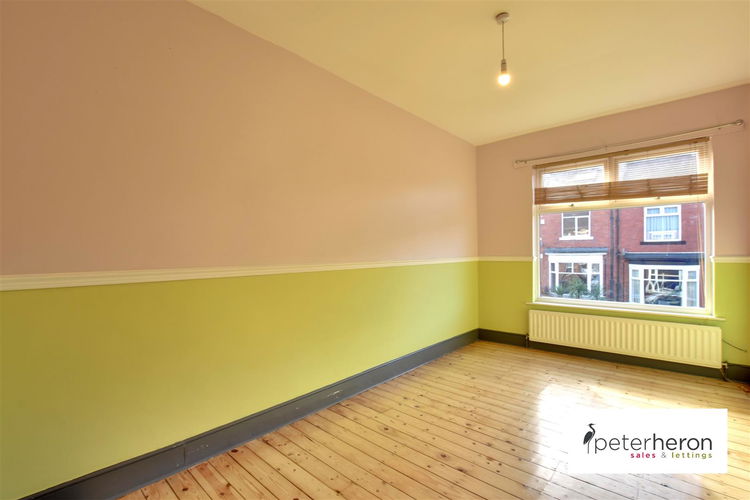 Bedroom 2 - Picture 9 of 21