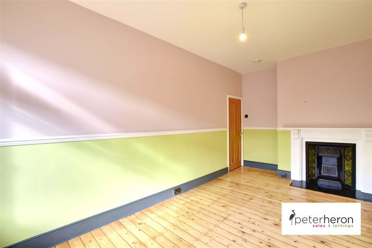 Bedroom 2 - Picture 10 of 21