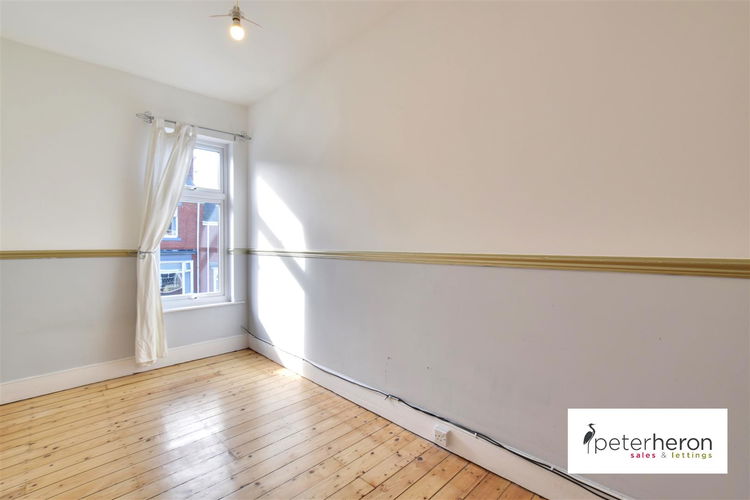 Bedroom 3 - Picture 9 of 17