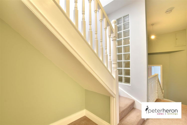 Second Floor Landing - Picture 12 of 17