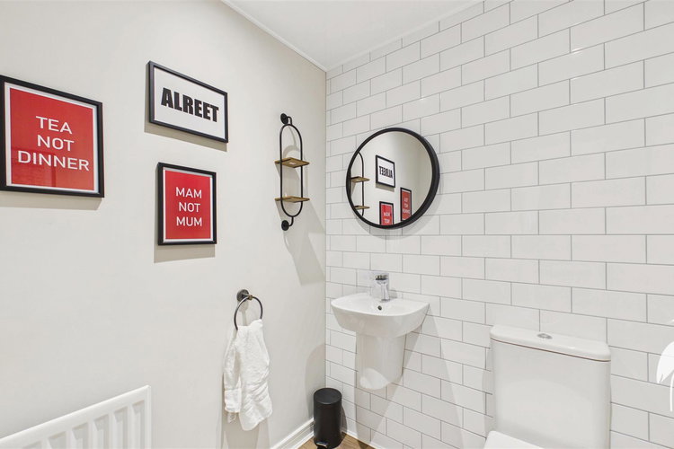 Cloakroom/WC - Picture 12 of 33