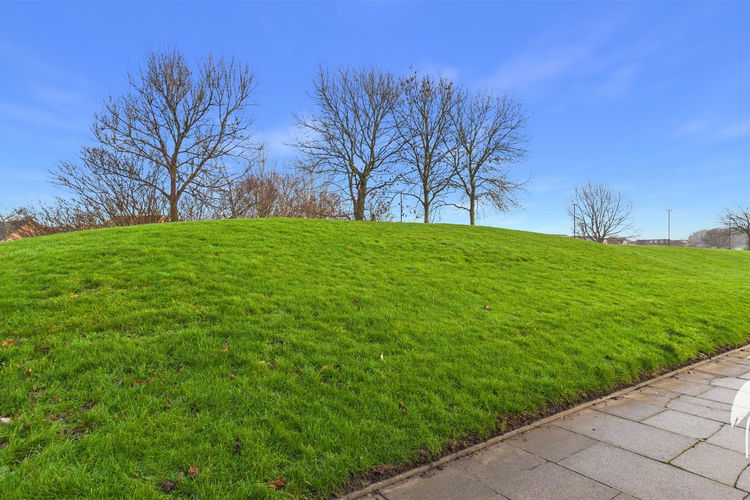 Outside - Picture 22 of 23