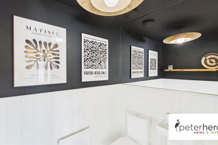 Cloakroom/WC - Picture 9 of 25