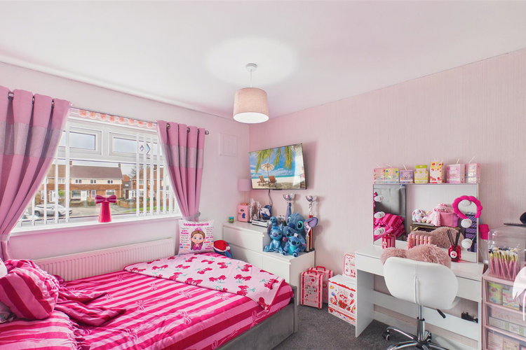 Bedroom 2 - Picture 13 of 18