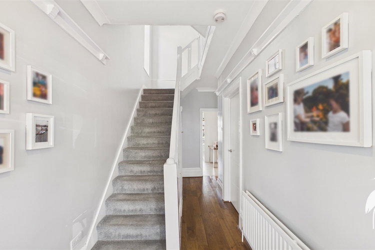 Reception Hall - Picture 18 of 44