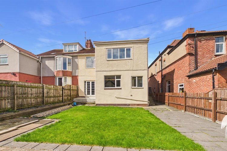 Outside - Picture 40 of 44