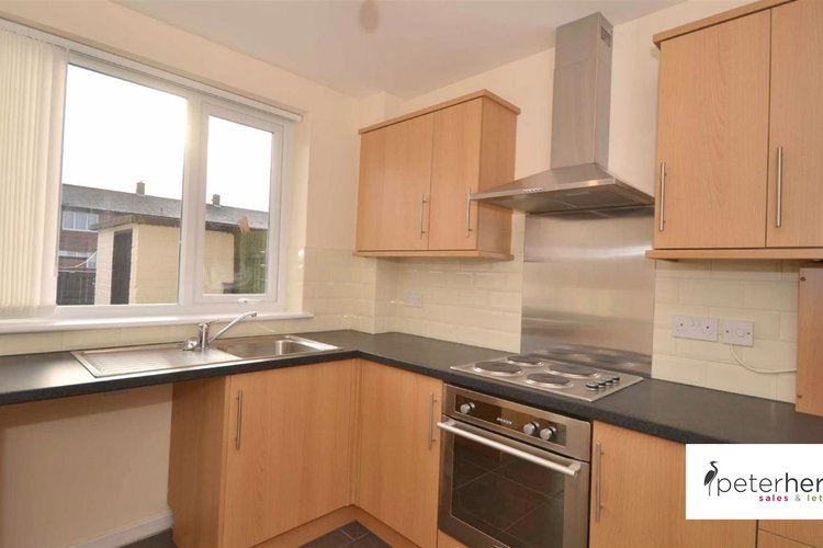 Dining Kitchen - Picture 4 of 9
