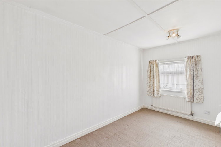 Bedroom 2 - Picture 13 of 22