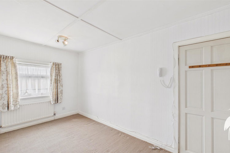 Bedroom 2 - Picture 14 of 22