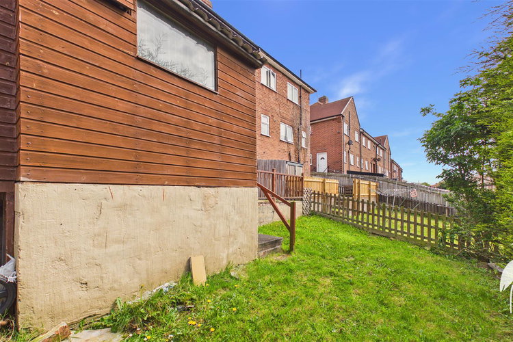 Outside - Picture 21 of 22