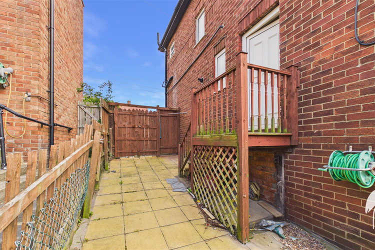 Outside - Picture 22 of 22