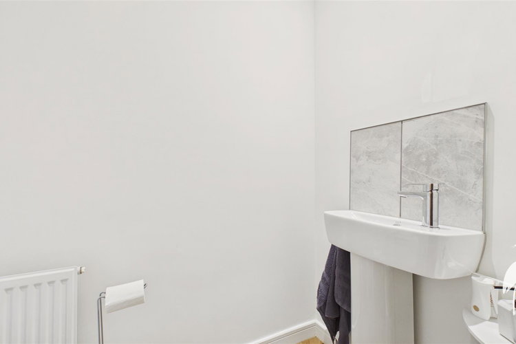 Cloakroom/WC - Picture 16 of 42