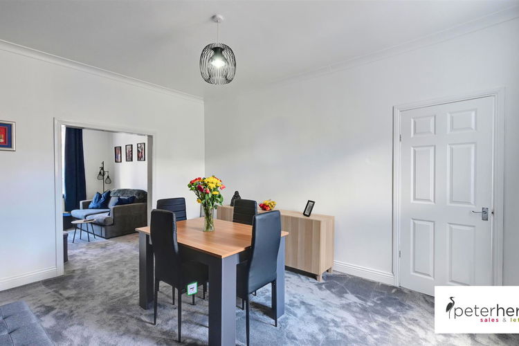 Dining Room - Picture 5 of 18