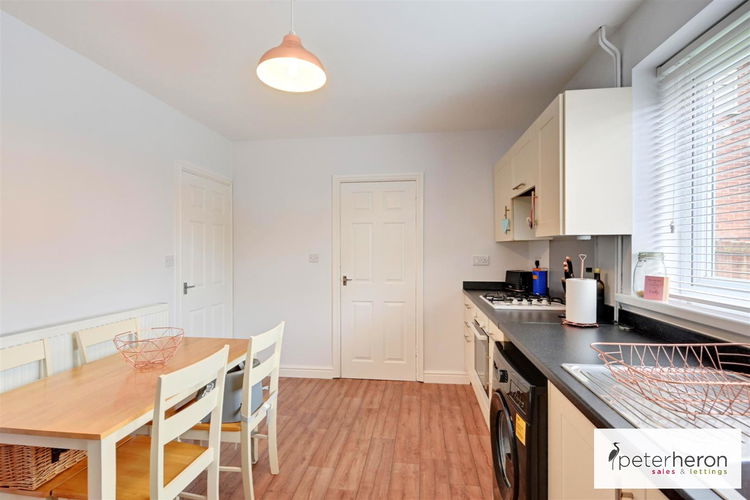 Kitchen/Diner - Picture 5 of 11