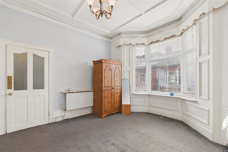 Bedroom 1 - Picture 8 of 14