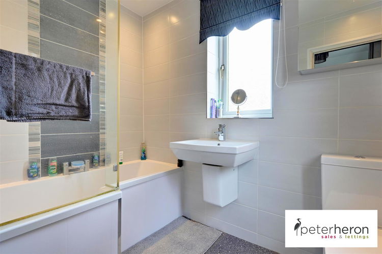 Bathroom - Picture 11 of 14