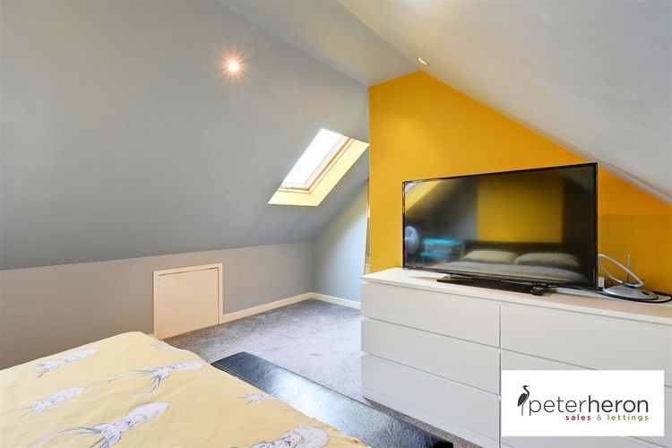 Loft Space - Picture 10 of 14
