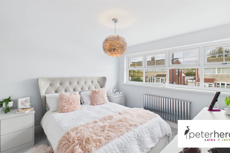 Bedroom 1 - Picture 17 of 31