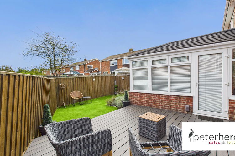 Outside - Picture 28 of 31