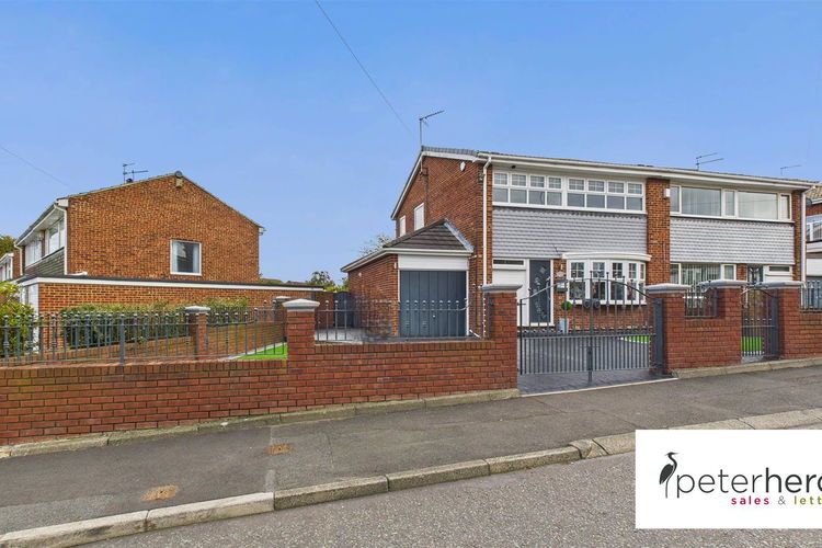 CAM05632G0-PR0071-STILL036.jpg - Picture 1 of 31