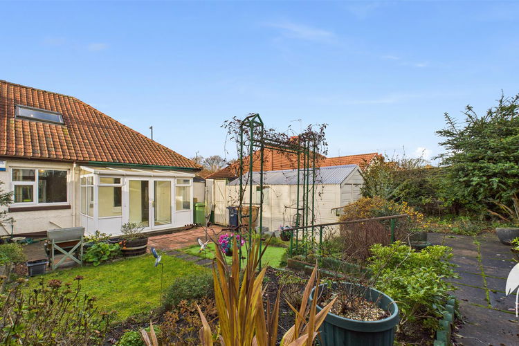 Council Tax Band - Picture 22 of 25