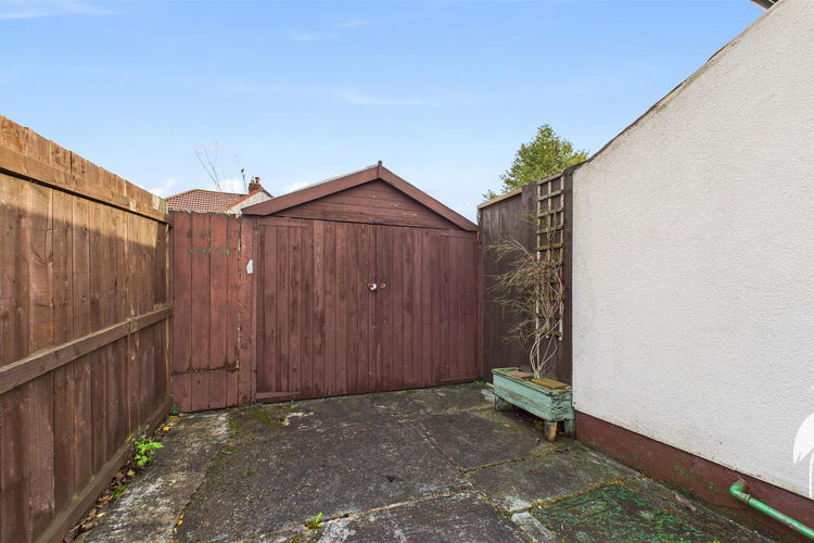 Outside - Picture 24 of 25