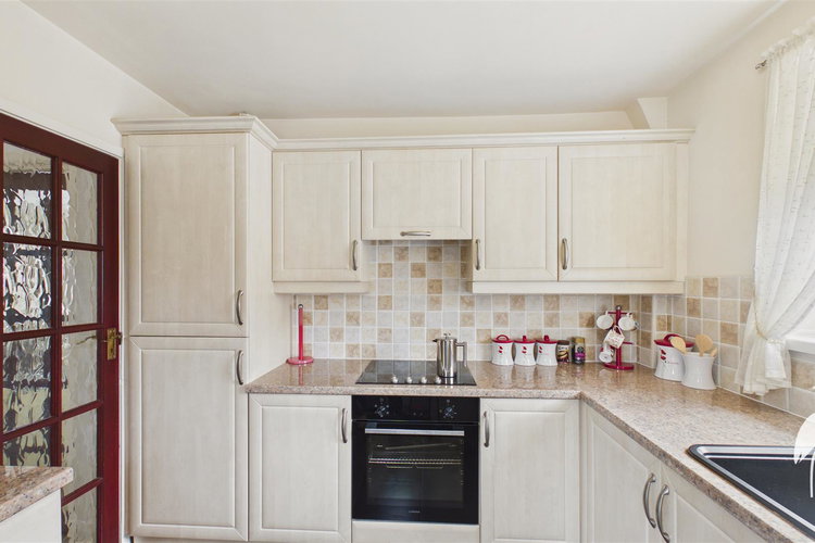 Kitchen - Picture 11 of 28
