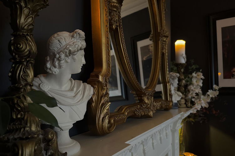 Lounge - Picture 3 of 46