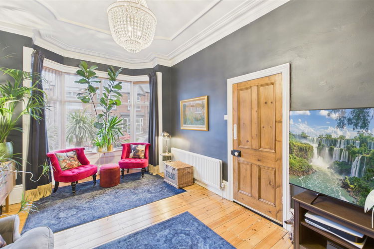 Lounge - Picture 8 of 46