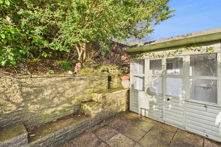 Outside - Picture 27 of 29