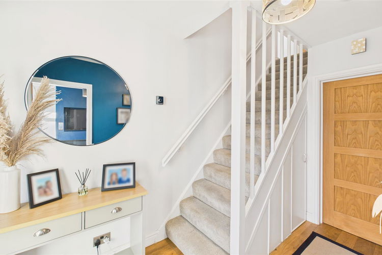 Reception Hall - Picture 5 of 29