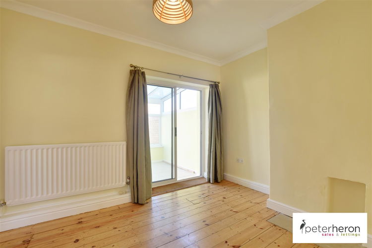 Dining Room - Picture 3 of 12