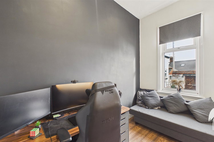 Bedroom 2 - Picture 16 of 22