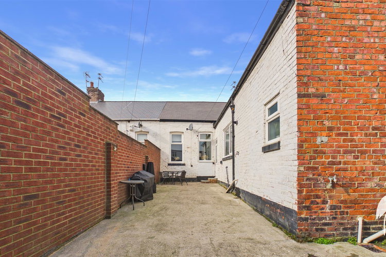 Outside - Picture 21 of 22