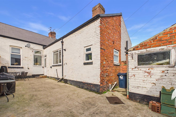 Outside - Picture 22 of 22