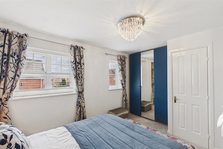 Bedroom One - Picture 13 of 23