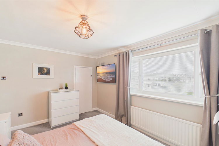 Bedroom 1 - Picture 17 of 23