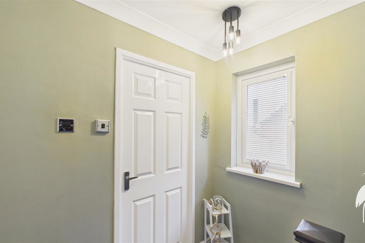 First Floor Landing - Picture 14 of 23