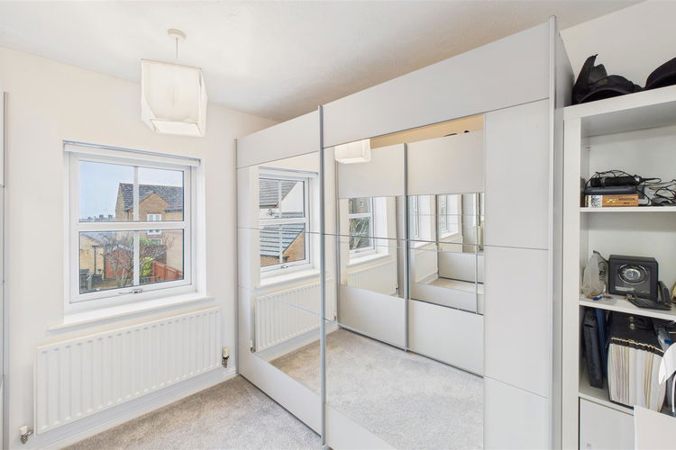 Bedroom 2 - Picture 13 of 21