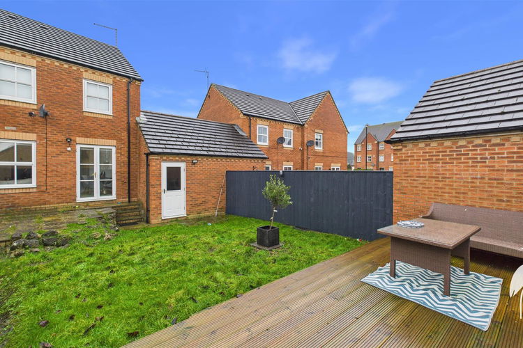 Outside - Picture 21 of 21