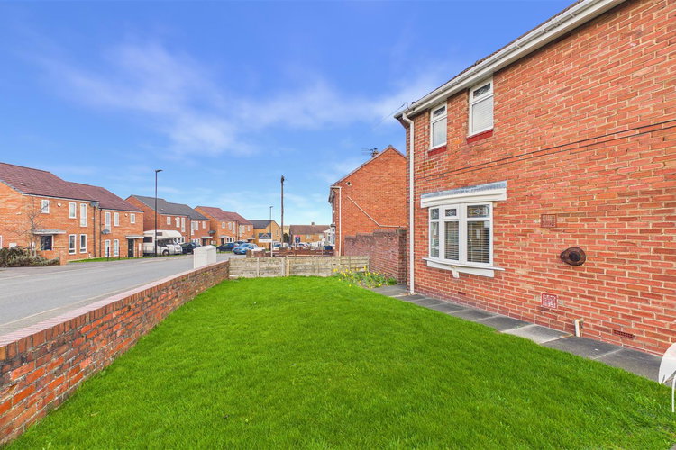 Outside - Picture 20 of 20