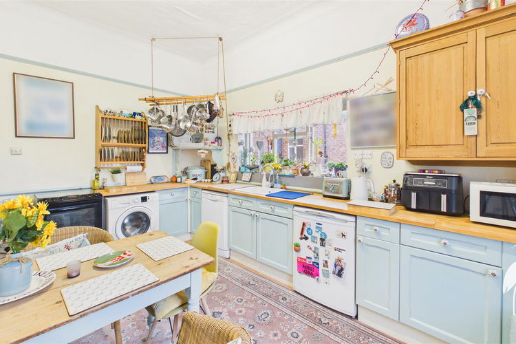 Breakfasting Kitchen - Picture 13 of 30