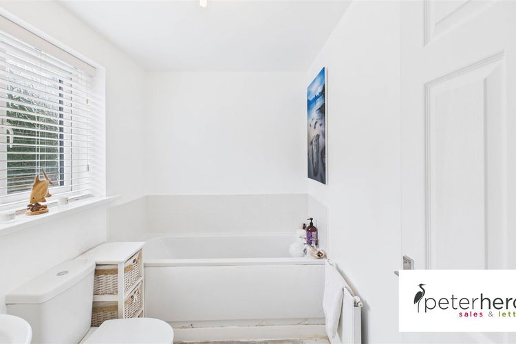 Bathroom - Picture 19 of 23