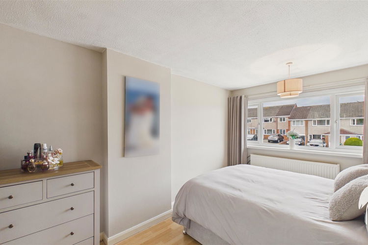 Bedroom 1 - Picture 11 of 23