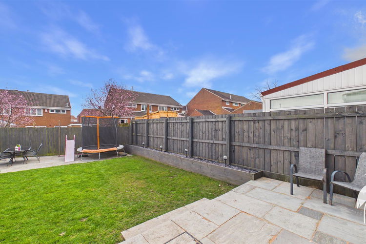 Outside - Picture 21 of 23