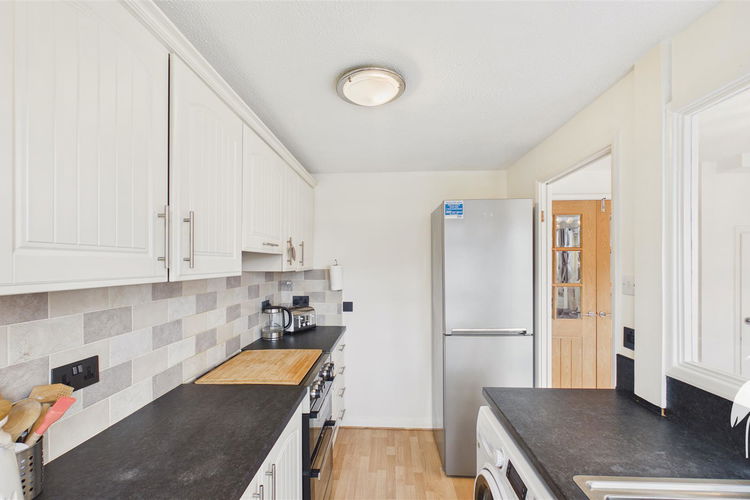 Kitchen - Picture 9 of 23