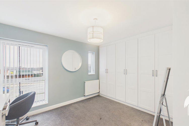 Bedroom 2 - Picture 15 of 29