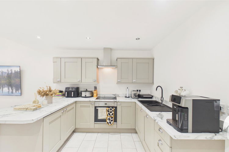 Kitchen/Living Area - Picture 5 of 29