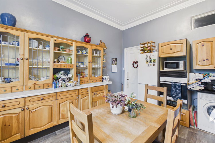 Breakfasting Kitchen - Picture 23 of 37